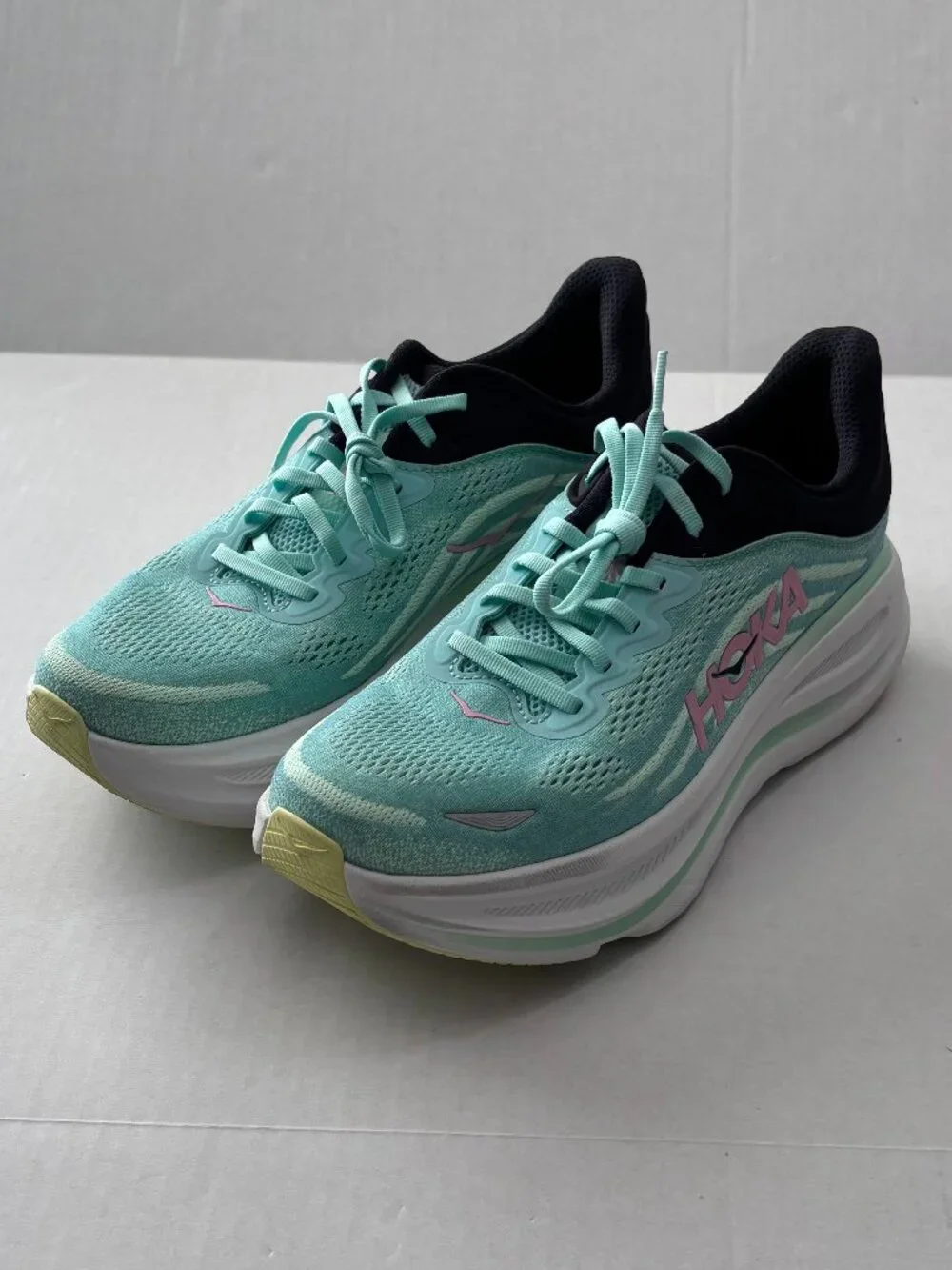 HOKA Women's Bondi 9 Blue Spark/Mint Fluorite Running Shoes Size 11